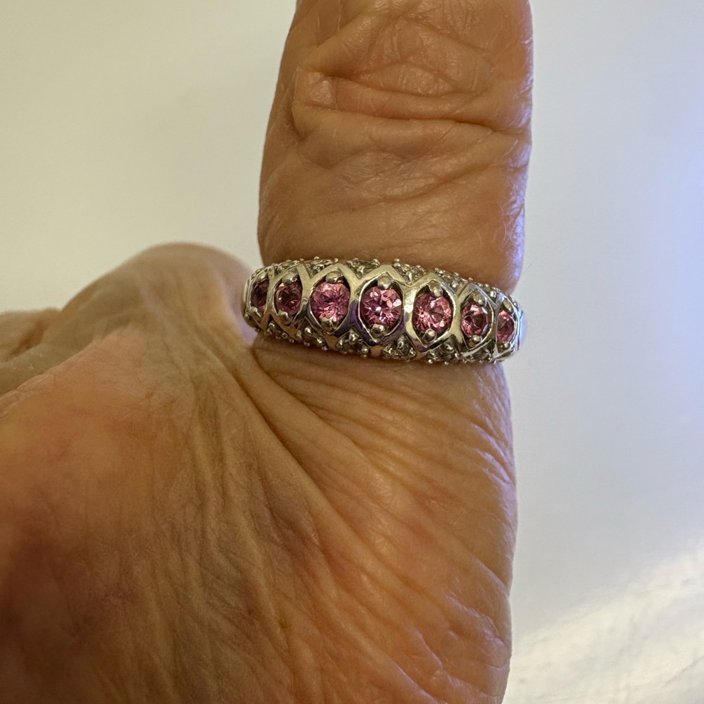 Elegant Pink Sapphire Gemstone Band Silver Ring - Picture 10 of 11